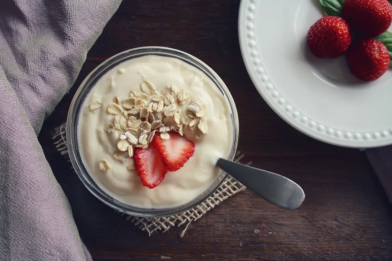 Come mangiare lo yogurt per abbassare la glicemia? Ecco il metodo Come mangiare lo yogurt per abbassare la glicemia? Ecco il metodo