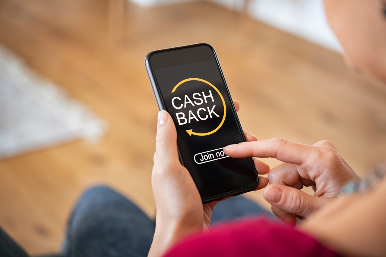 Come usare il cashback di Stato anche su spesa e carburante Come usare il cashback di Stato anche su spesa e carburante