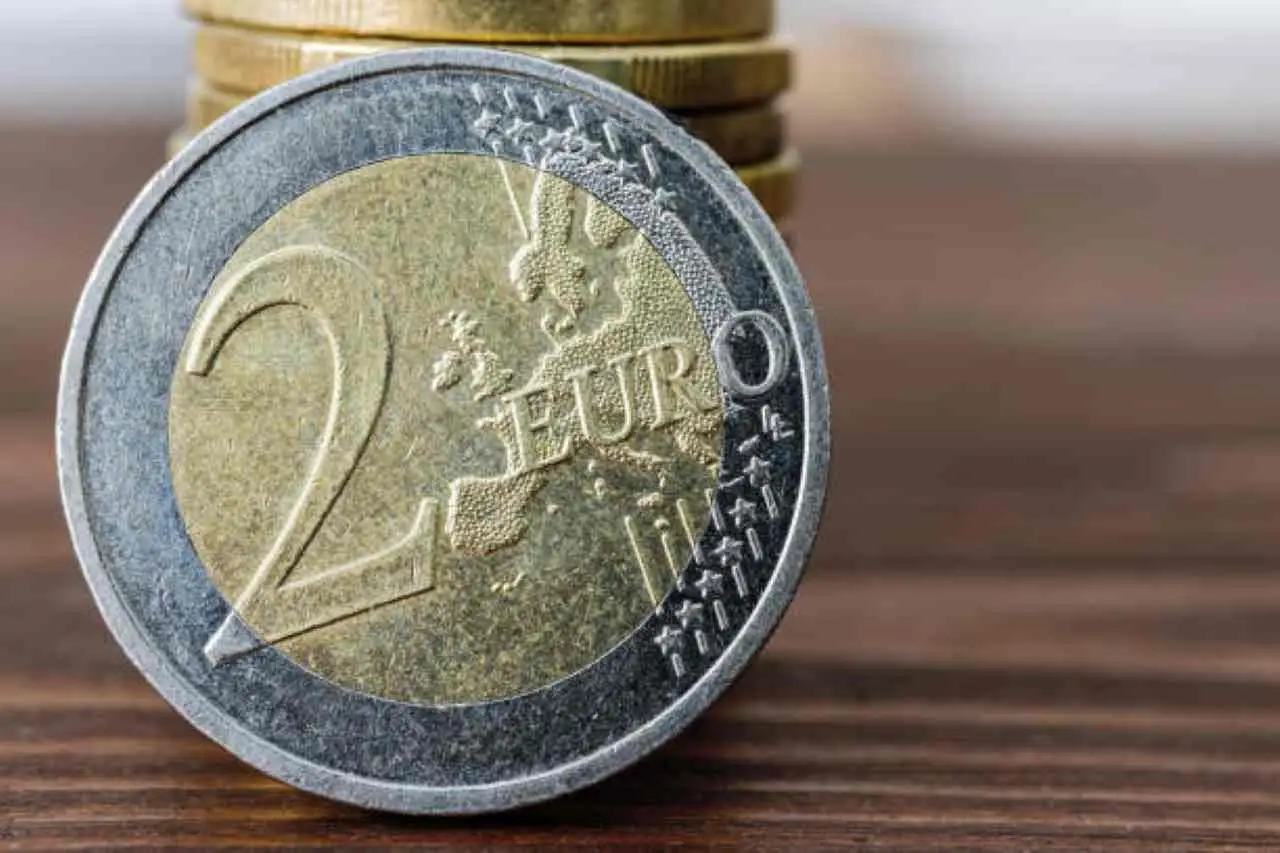 Attenzione a questa moneta da 2 €: sembra normale ma vale oltre 1.000 € Attenzione a questa moneta da 2 €: sembra normale ma vale oltre 1.000 €