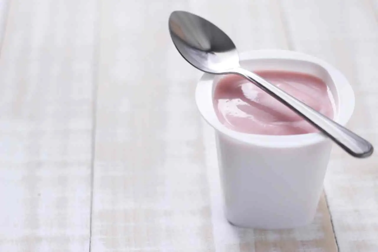Come mangiare lo yogurt per abbassare la glicemia? Ecco il metodo Come mangiare lo yogurt per abbassare la glicemia? Ecco il metodo