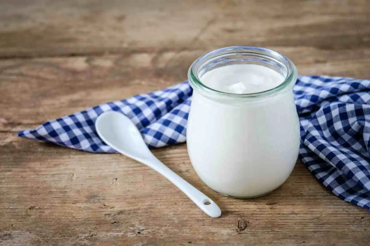 Come mangiare lo yogurt per abbassare la glicemia? Ecco il metodo Come mangiare lo yogurt per abbassare la glicemia? Ecco il metodo